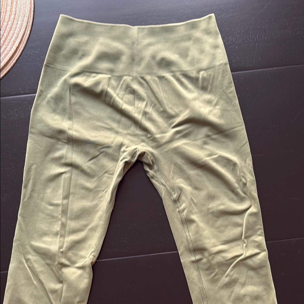 Alphalete Amplify Leggings Dusty Green